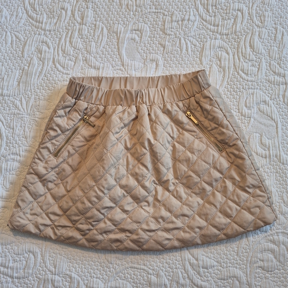 Janie and Jack girls size 4 tan, quilted skirt, elastic waist EUC